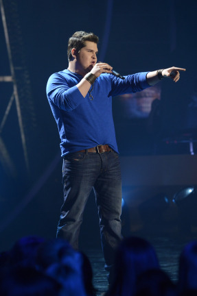 American Idol 2014 Spoilers – Top 9 – Dexter Roberts