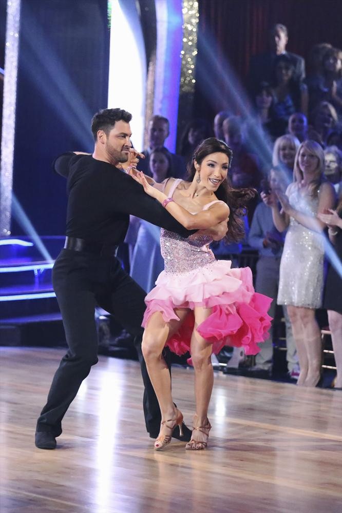 MAKSIM CHMERKOVSKIY, MERYL DAVIS