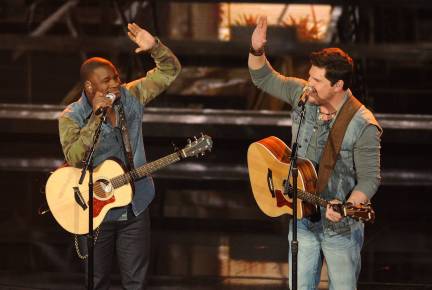 American Idol 2014 Spoilers – CJ and Dexter Duet
