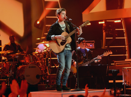 American Idol 2014 Spoilers – Top 5 – Sam Woolf 2