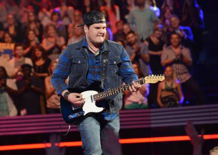 American Idol 2014 Spoilers – Top 7 – Dexter Roberts