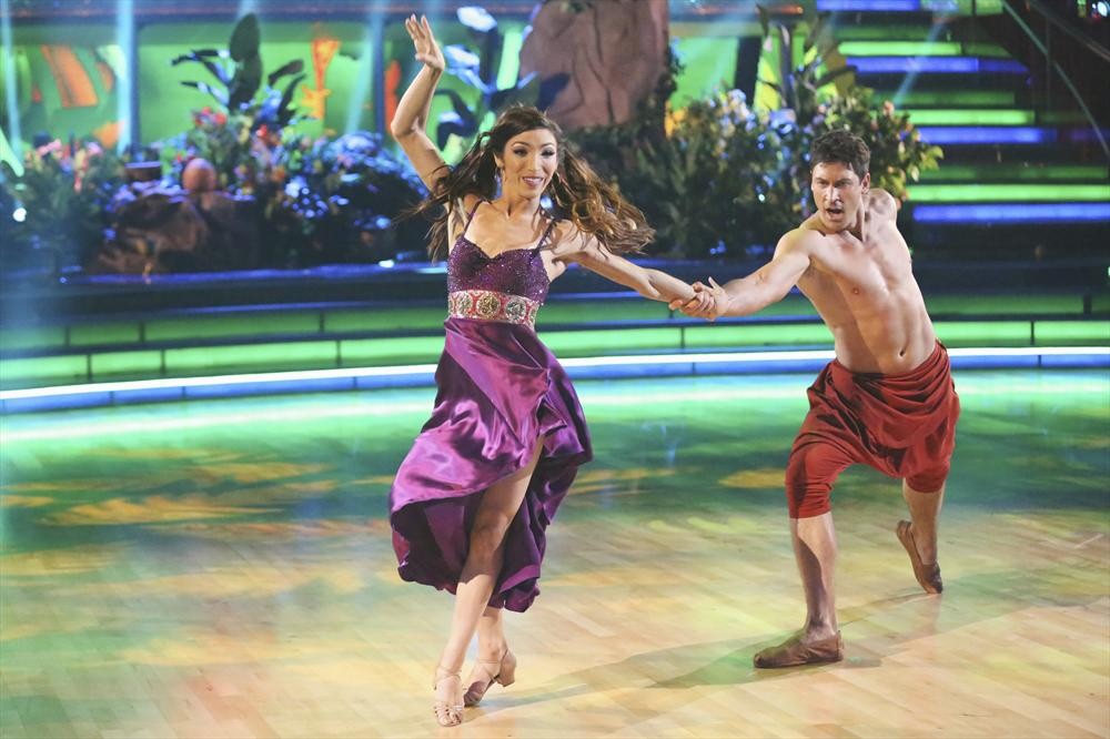 MERYL DAVIS, MAKSIM CHMERKOVSKIY