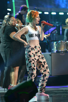 American Idol 2014 Spoilers – Finale – Jena Irene and Paramore Performance 9