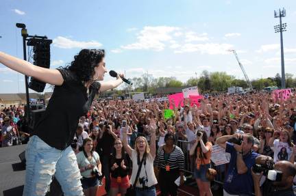 American Idol 2014 Spoilers – Jena Irene Hometown Visit 19