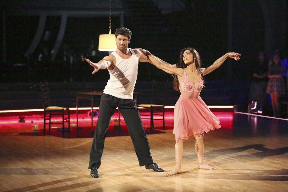 MAKSIM CHMERKOVSKIY, MERYL DAVIS
