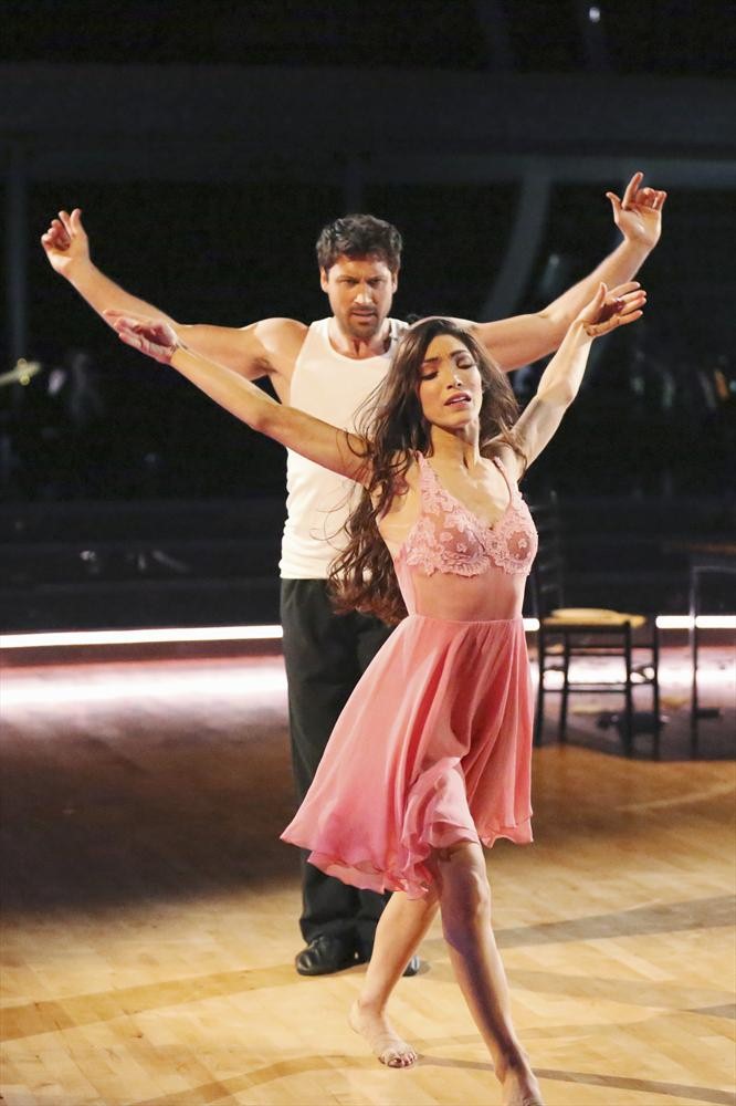 MAKSIM CHMERKOVSKIY, MERYL DAVIS