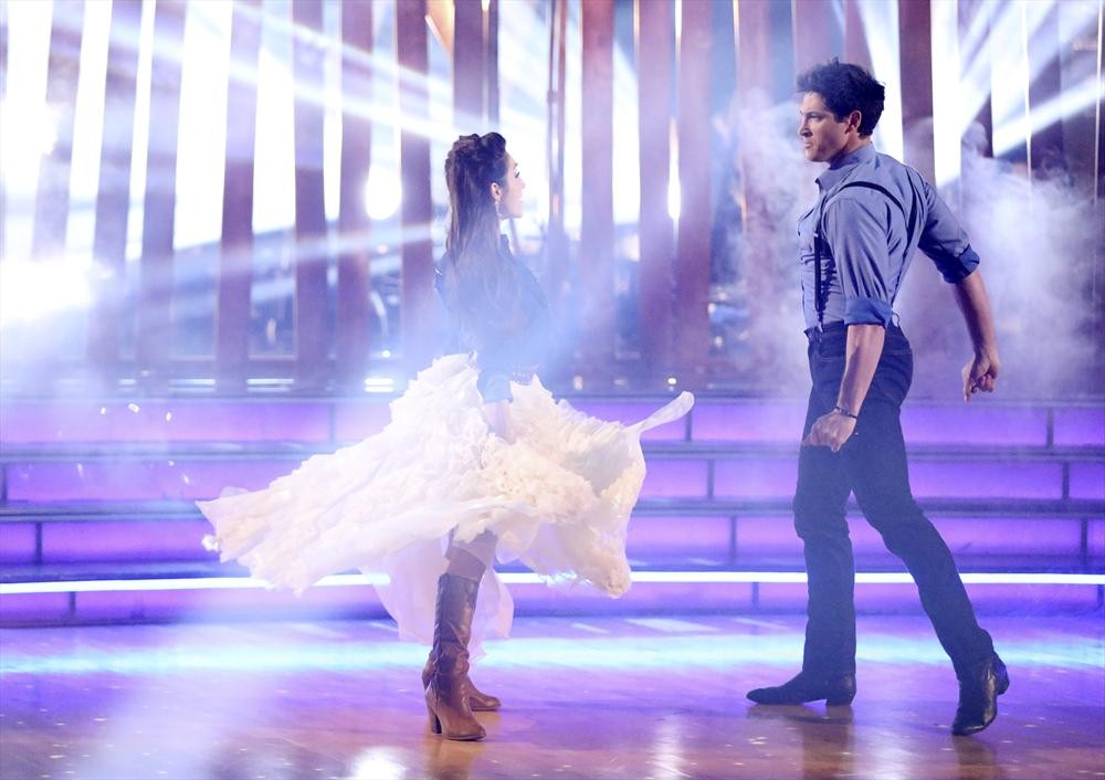 MERYL DAVIS, MAKSIM CHMERKOVSKIY