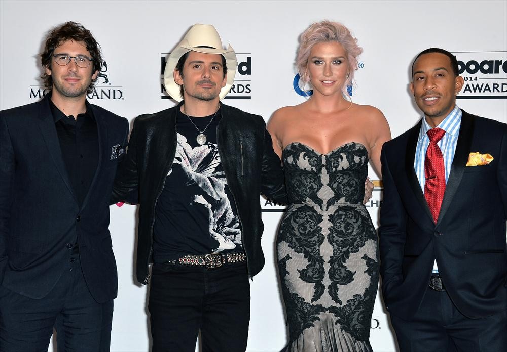 JOSH GROBAN, BRAD PAISLEY, KESHA, LUDACRIS