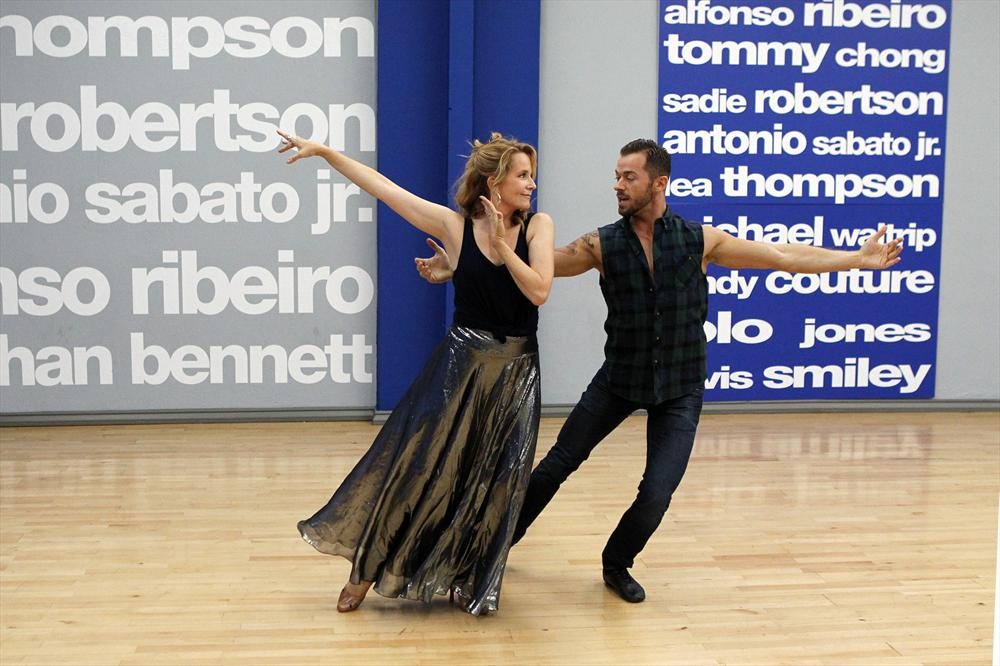 LEA THOMPSON, ARTEM CHIGVINTSEV