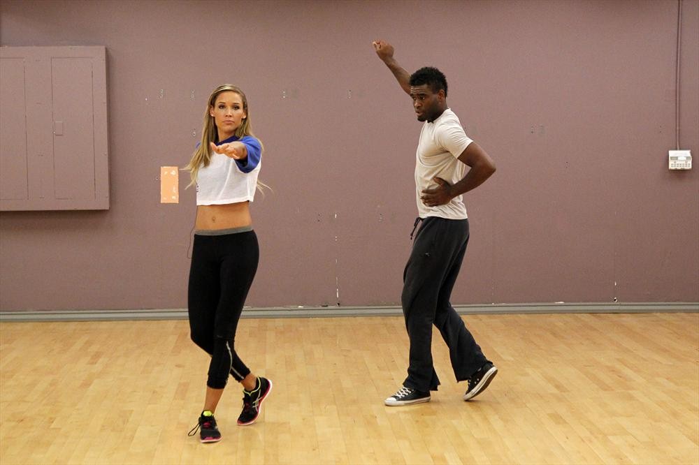 LOLO JONES, KEO MOTSEPE