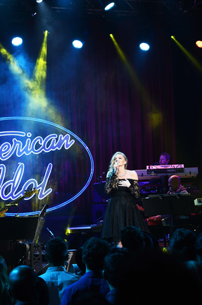 American Idol 2015 Spoilers – Top 24 – Alexis Gomez