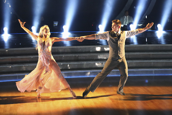 LINDSAY ARNOLD, ALEK SKARLATOS