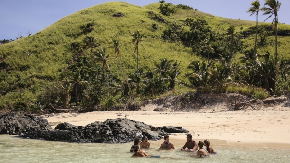 survivor-2016-spoilers-week-8-sneak-peek-10